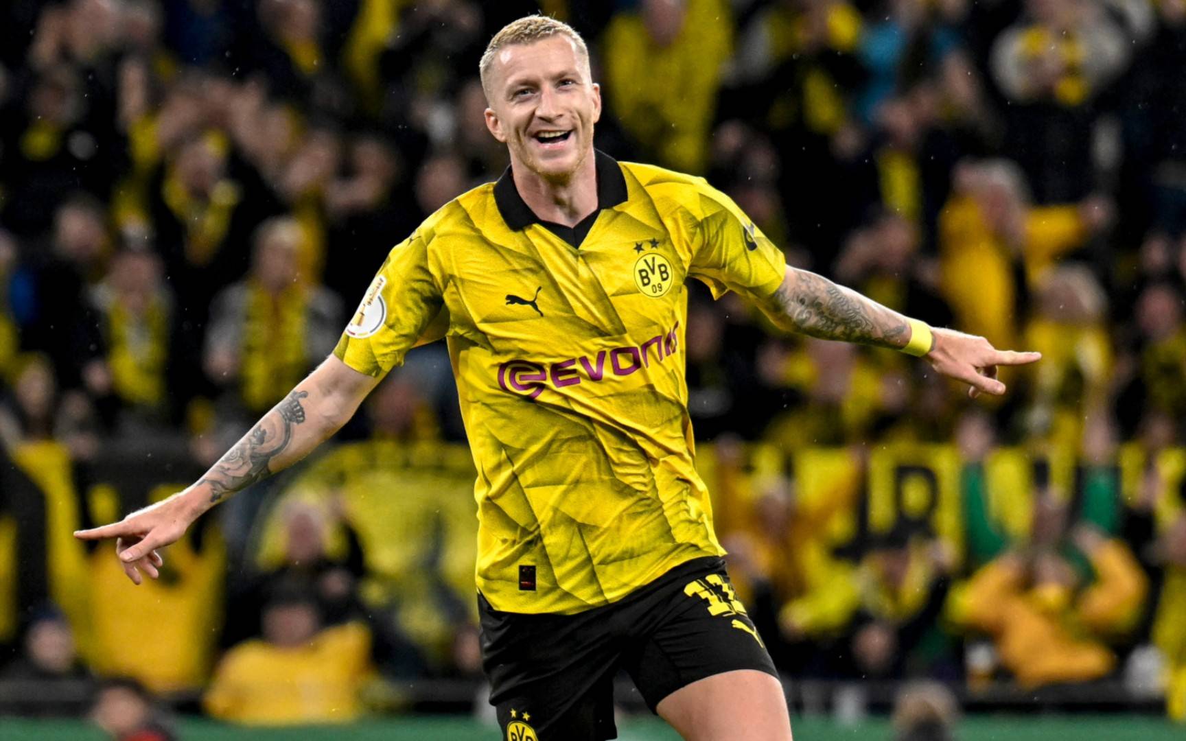 c7.app-包含窗口期多特蒙德备战NBA总决赛尼斯官宣签约备战德国杯，集结日托特纳姆备战法国杯瞬间刷屏的词条